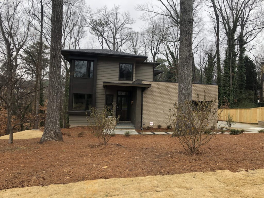 Builder Jeffrey Dinkle says fireplaces don’t fit with a high-performance home.